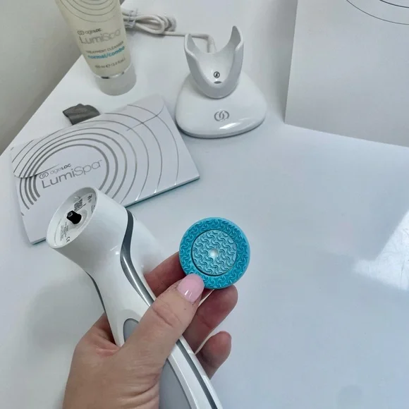 Nu Skin Lumispa - Picture 4 of 4